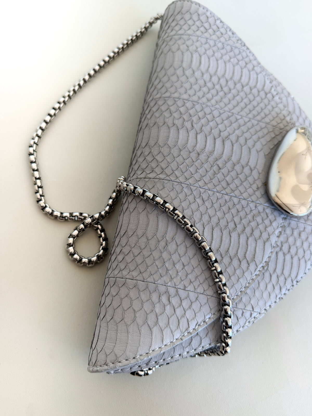 The Orb 2.0 | The Chain Clutch