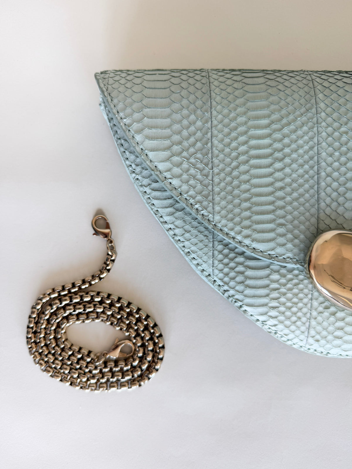 The Orb 2.0 | The Chain Clutch